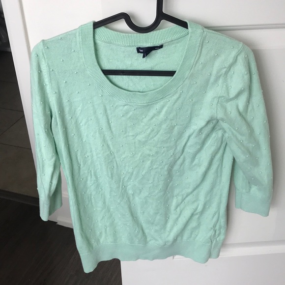 Old navy pullover - Picture 2 of 2